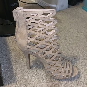 Windsor nude heel
